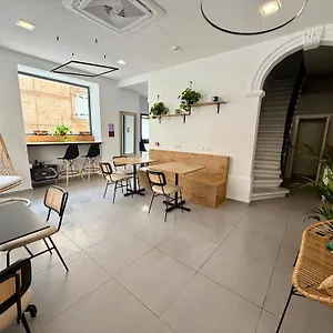 94 Hostal