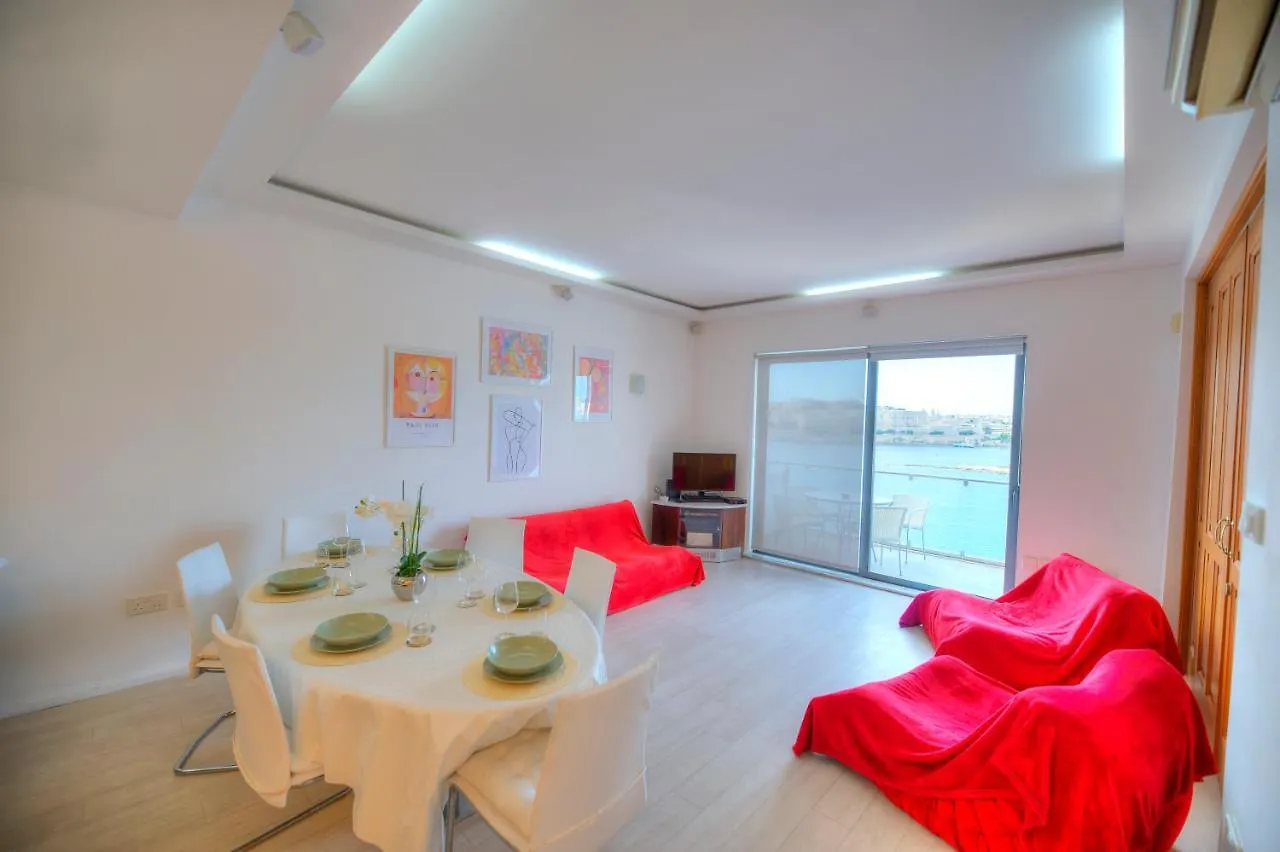Bright And Spacious 3 Bedroom Apartment With Breathtaking Views - Goslm-5 Sliema